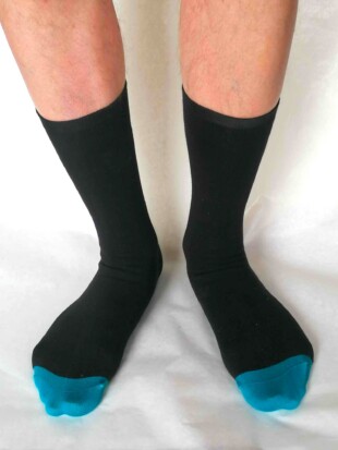 Sokken bamboe, effen zwart met gekleurde tip - DORIS & DUDE