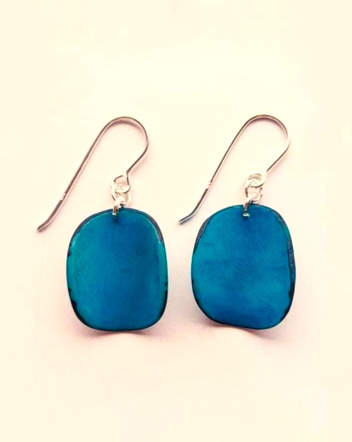 Oorhangers tagua, bloemblaadje zeeblauw (zilver) - LA TAGUA MANUFACTURA