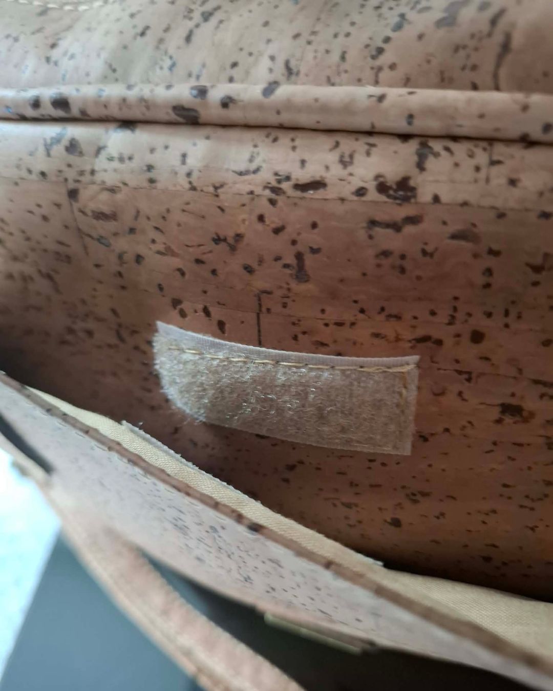 Vegan laptoptas kurk, Bo lichtbruin - VELEN