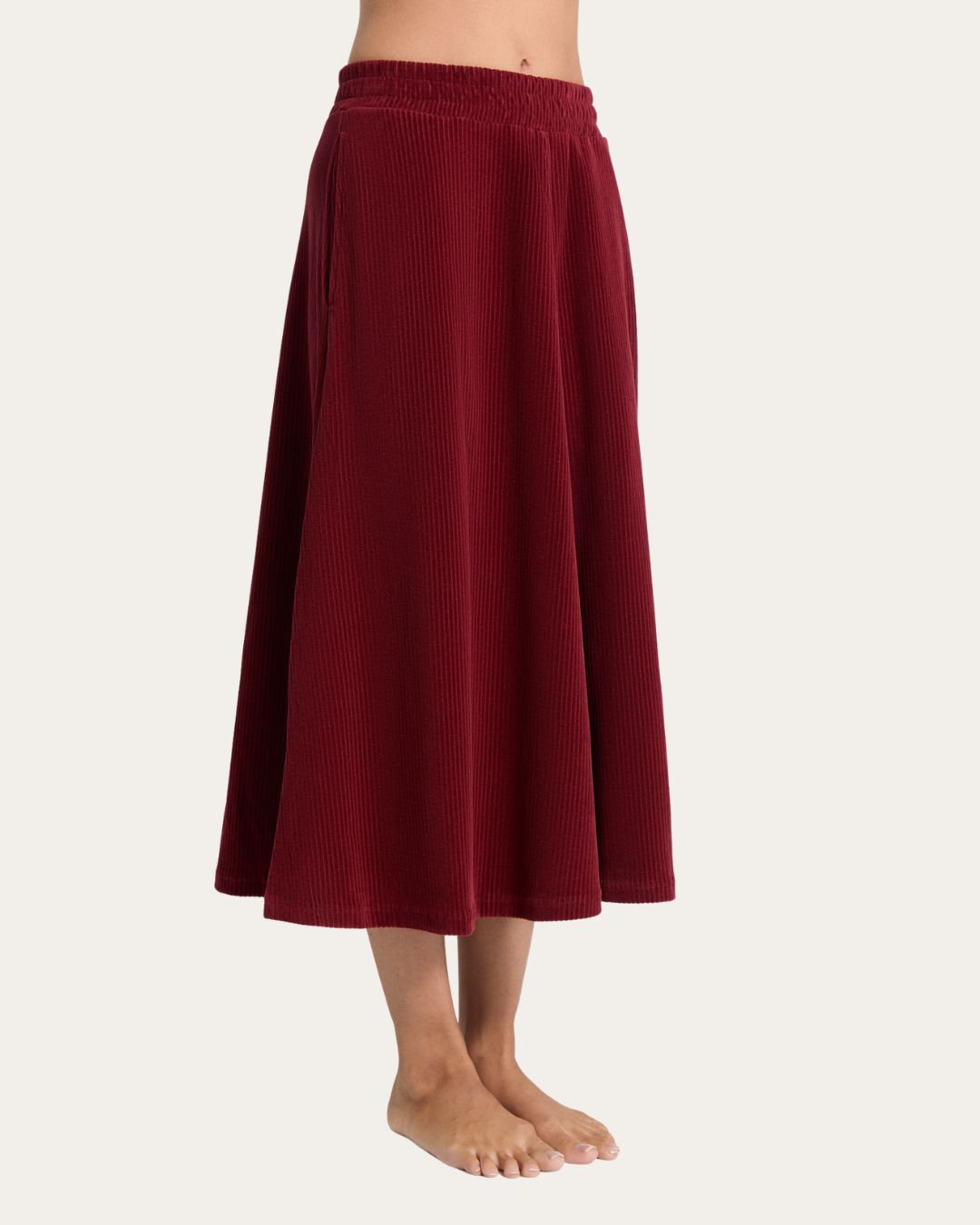 Rok bio ribfluweel, halflang bordeaux - LEELA COTTON